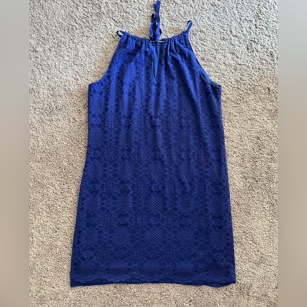Max Studio Lace dress